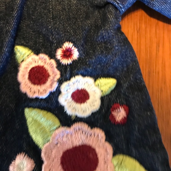 Jean jacket - Picture 3 of 4